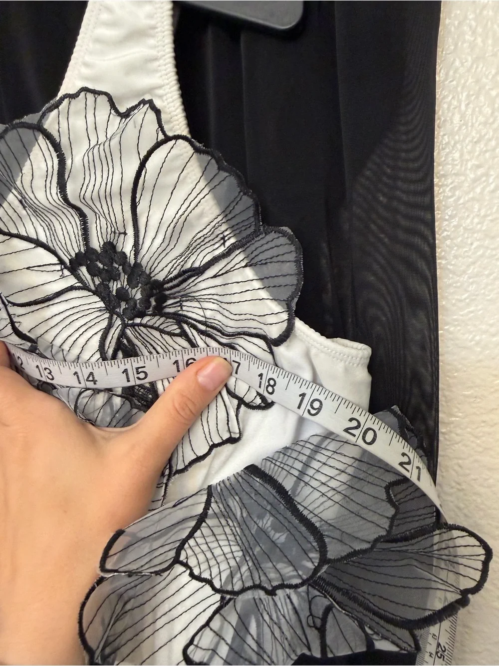 Tenth House solo Dance costume black floral Zinnia XXLA Adult TH24198